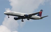 N588NW @ MCO - Delta 757-300 - by Florida Metal