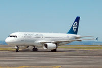 ZK-OJQ @ NZAA - At Auckland - by Micha Lueck