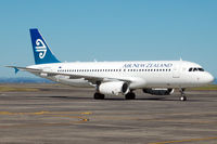 ZK-OJQ @ NZAA - At Auckland - by Micha Lueck