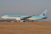 HL8251 @ LOWW - Korean Air Boeing 777-200 - by Dietmar Schreiber - VAP