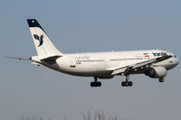 EP-IBB @ VIE - Iran Air