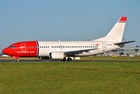LN-KKR @ EIDW - Lining up r/w 28 - by Robert Kearney