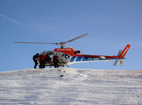 OE-XHP @ LOJW - ARLBERG @ Palmgrad - by Martin Flock
