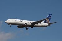 N73256 @ KORD - Boeing 737-800