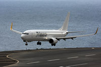 TF-JXH @ LPMA - Arriving at Madeira.