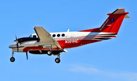 N301HC @ KLAS - N301HC 1985 Beech B200 Super King Air C/N BB-1219 - Tri-state Care Flight

- Las Vegas - McCarran International (LAS / KLAS)
USA - Nevada, March 8, 2012
Photo: Tomás Del Coro - by Tomás Del Coro