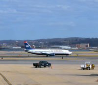 N430US @ KDCA - Landing DCA - by Ronald Barker