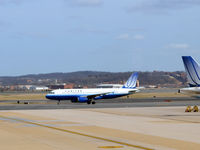 N487UA @ KDCA - DCA, VA - by Ronald Barker