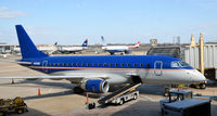 N826MD @ KDCA - DCA, VA - by Ronald Barker