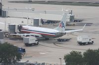 N906AN @ TPA - American 737 - by Florida Metal