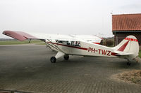 PH-TWZ @ EHTE - No description.