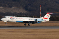 OE-LVC @ VIE - Austrian arrows - by Chris Jilli