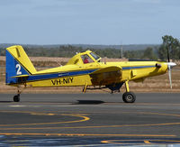VH-NIY @ YBLN - Pulling back to the parking. Used for agricuture (crops) and fire fighting. Notice Forever Young on tip of upper tail fin.