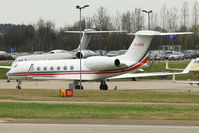 G-GRZD @ EGGW - 2010 Gulfstream G550, c/n: 5315 at Luton - by Terry Fletcher
