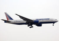 EI-UNS @ LEBL - Landing rwy 25R - by Shunn311