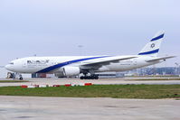 4X-ECE @ EGLL - EL AL - by Chris Hall