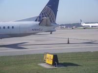 N184CJ @ IAH - SAAB 340 - by christian maurer