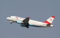 OE-LDD @ LOWW - Austrian Airlines Airbus A319 - by Thomas Ranner