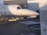 N13936 @ IAH - erj-145ep