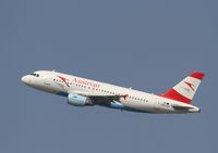 OE-LDA @ LOWW - Austrian Airlines Airbus A319 - by Thomas Ranner