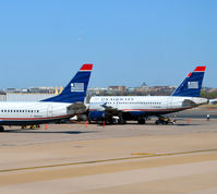 N421US @ KDCA - DCA, VA - by Ronald Barker