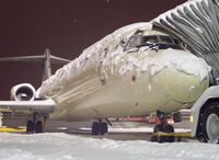 N959AT @ KBUF - It looks like a snowcone! - by Ironramper