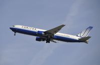 N651UA @ KLAX - Departing LAX on 25R - by Todd Royer
