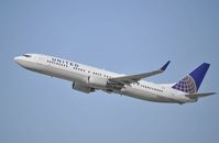 N75429 @ KLAX - Departing LAX on 25R - by Todd Royer
