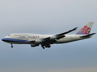 B-18202 @ AMS - Landing on runway C18 of Schiphol Airpor - by Willem Göebel