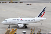 F-GUGH @ LOWW - Air France Airbus A318 - by Thomas Ranner