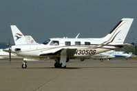 N305DG @ CGN - visitor - by Wolfgang Zilske