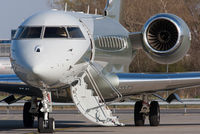 OE-III @ LOWW - Global 5000