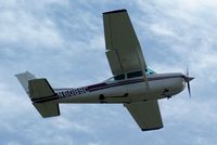 N6089C @ I19 - 1978 Cessna R182