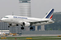 F-GRHR @ LOWW - Air France - by Loetsch Andreas