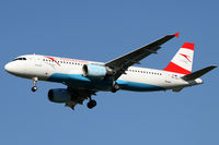 OE-LBQ @ LOWW - named Wienerwald - by Loetsch Andreas