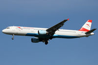 OE-LBD @ LOWW - Austrian - by Loetsch Andreas