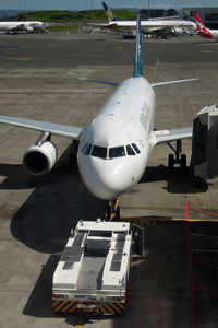 ZK-OJI @ NZAA - At Auckland - by Micha Lueck