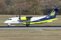HB-AEO @ LOWW - Landing 34