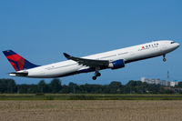 N816NW @ EHAM - Delta Airlines
