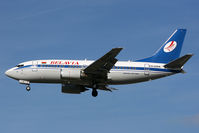 EW-290PA @ EGKK - Short final