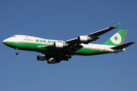 B-16483 @ LOWW - EVA Air Cargo - by Loetsch Andreas