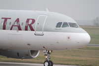 A7-AHF @ LOWW - Qatar Airways Airbus A320