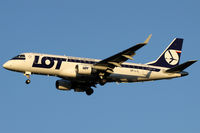 SP-LIL @ LOWW - LOT Polish Airlines - by Loetsch Andreas