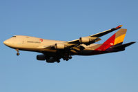 HL7436 @ LOWW - Asiana Cargo - by Loetsch Andreas