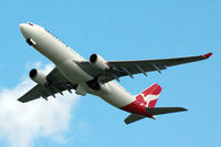 VH-EBL @ NZAA - At Auckland - by Micha Lueck