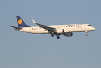 D-AEBE @ EBBR - Arrival of flight LH2282 to RWY 02 - by Daniel Vanderauwera