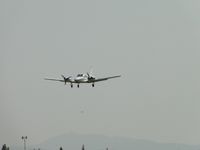 N8189C @ POC - On final for 26L - by Helicopterfriend