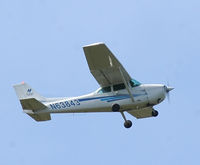 N63843 @ KHIO - Cessna 172