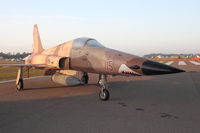 761585 @ LAL - 761585 (AF-115), Northrop F-5N Tiger II, c/n: L1060/1153 at dawn during 2012 Sun N Fun - by Terry Fletcher