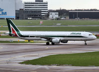 EI-IXF @ AMS - Arrival on Schiphol Airport from runway R36 - by Willem Göebel